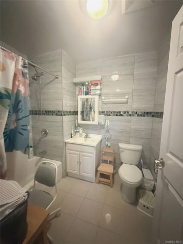 31-53 Linden Place 3E, Flushing, NY 11354