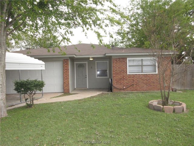 1000 Hardwood Lane, College Station, TX 77840