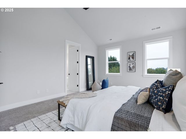 6024 Sw 18TH Dr, Portland, OR 97239