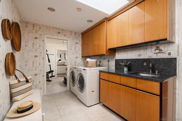 15943 Ranch Hollow Rd, Poway, CA 92064