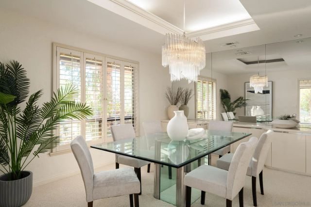 15943 Ranch Hollow Rd, Poway, CA 92064