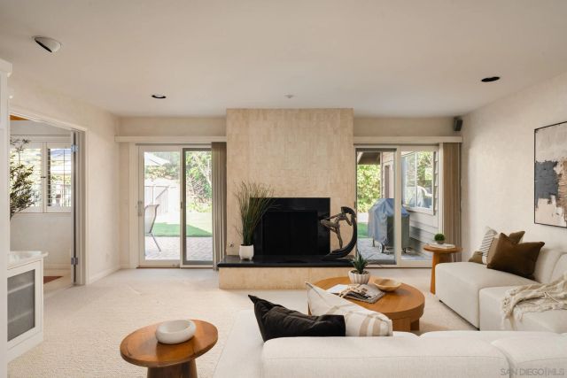 15943 Ranch Hollow Rd, Poway, CA 92064