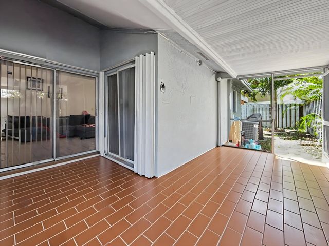 10151 NW 3rd Street, Pembroke Pines, FL 33026