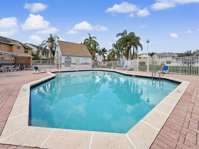 10151 NW 3rd Street, Pembroke Pines, FL 33026