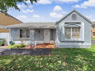 10151 NW 3rd Street, Pembroke Pines, FL 33026