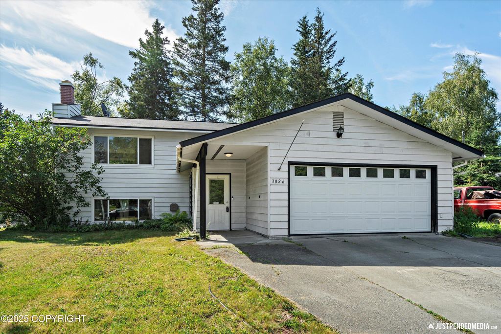 3026 Kerry Circle, Anchorage, AK 99504