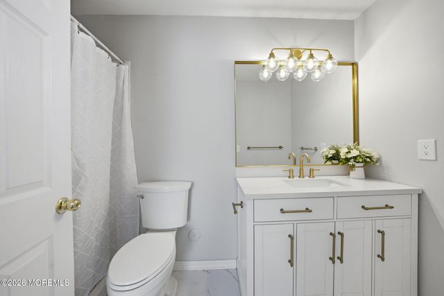 2373 Mount Hood Lane, Toms River, NJ 08753