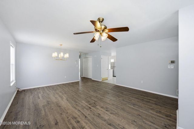 2373 Mount Hood Lane, Toms River, NJ 08753