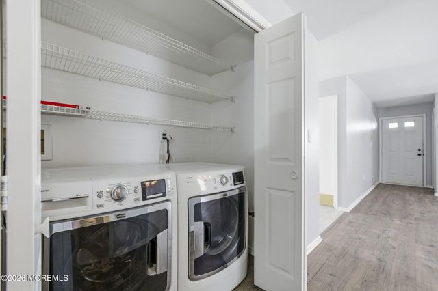 2373 Mount Hood Lane, Toms River, NJ 08753