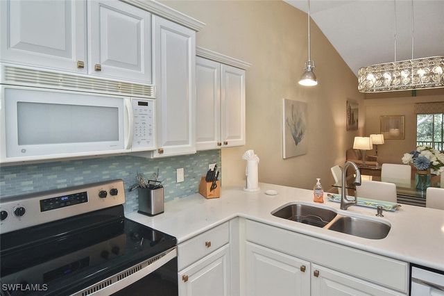 3685 BUTTONWOOD WAY 1523, Naples, FL 34112