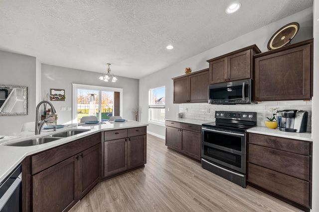 10316 N Lindeke Ct, Spokane, WA 99208