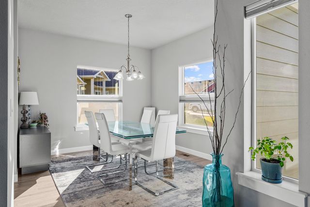 10316 N Lindeke Ct, Spokane, WA 99208