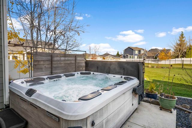 10316 N Lindeke Ct, Spokane, WA 99208