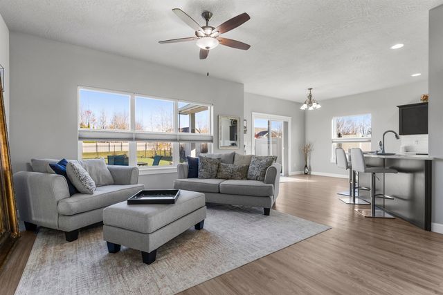 10316 N Lindeke Ct, Spokane, WA 99208