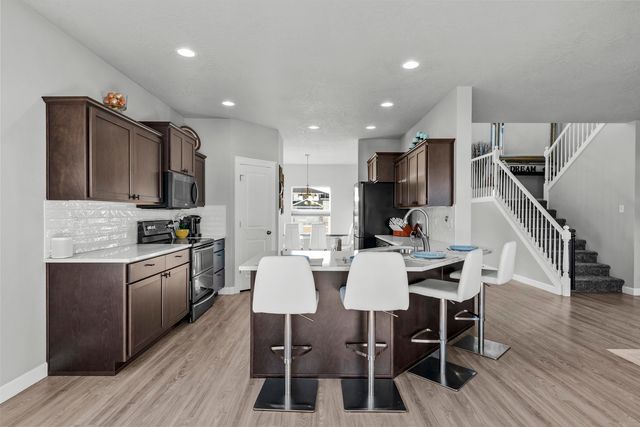 10316 N Lindeke Ct, Spokane, WA 99208