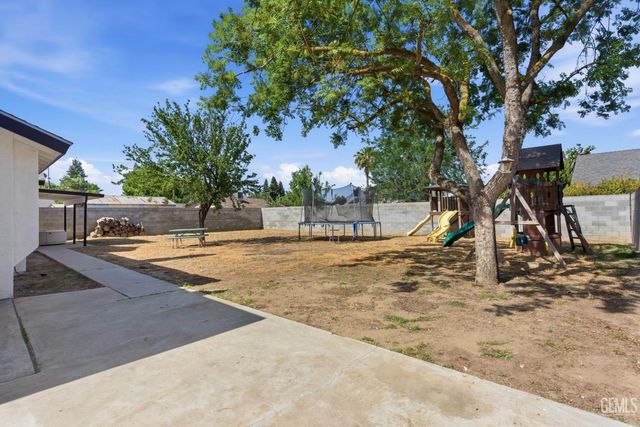 605 Jerlee Street, Bakersfield, CA 93314