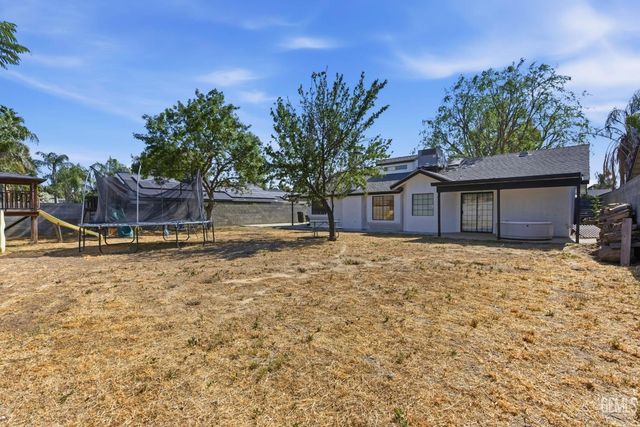 605 Jerlee Street, Bakersfield, CA 93314