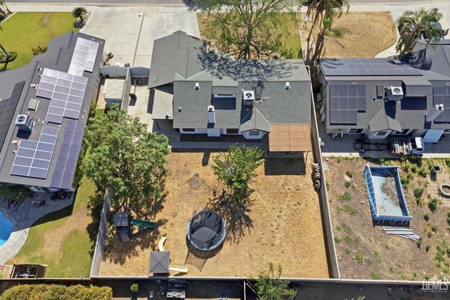 605 Jerlee Street, Bakersfield, CA 93314