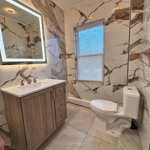 12 Pine St 2, Attleboro, MA 02703