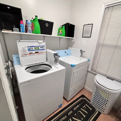 12 Pine St 2, Attleboro, MA 02703