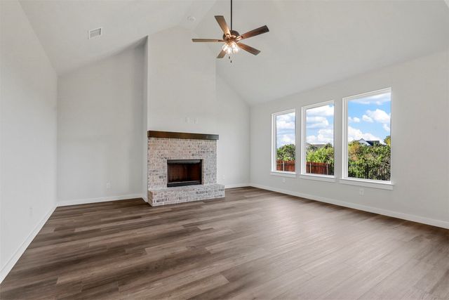 100 Mesa Drive, Glen Rose, TX 76043