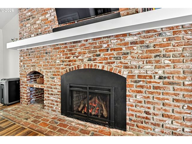 2294 MCLEAN Blvd, Eugene, OR 97405