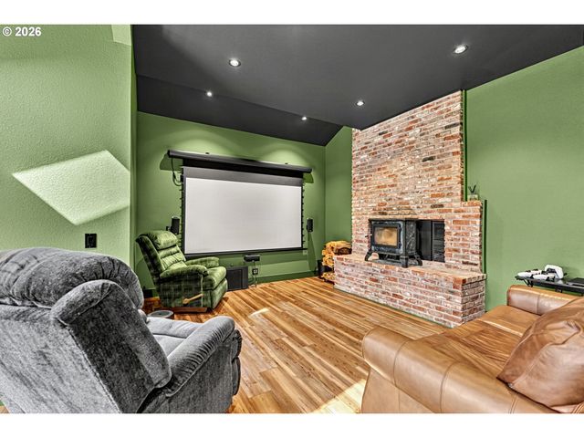 2294 MCLEAN Blvd, Eugene, OR 97405