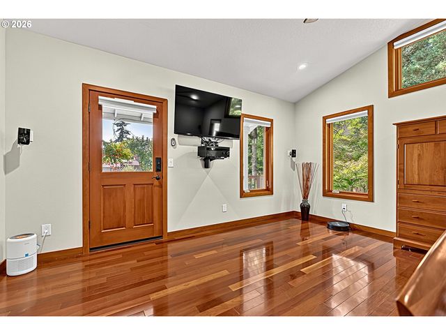 2294 MCLEAN Blvd, Eugene, OR 97405