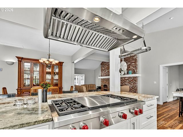 2294 MCLEAN Blvd, Eugene, OR 97405