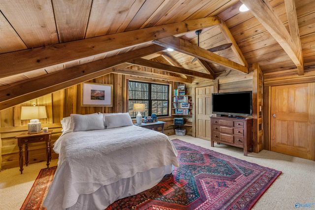 1076 County Road 81, Fort Payne, AL 35967