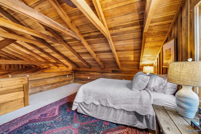 1076 County Road 81, Fort Payne, AL 35967