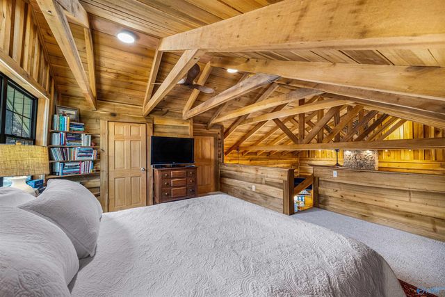 1076 County Road 81, Fort Payne, AL 35967