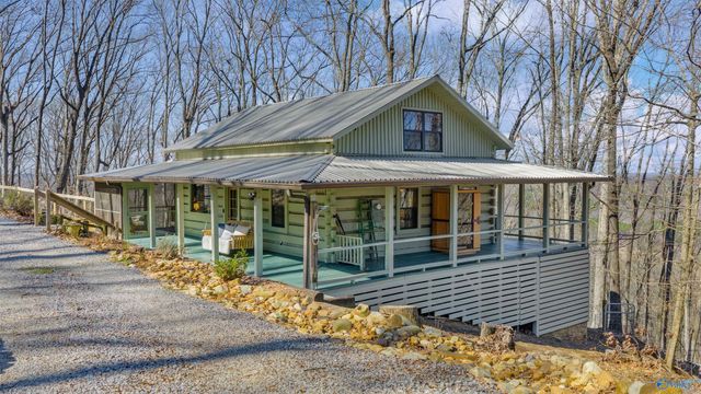 1076 County Road 81, Fort Payne, AL 35967