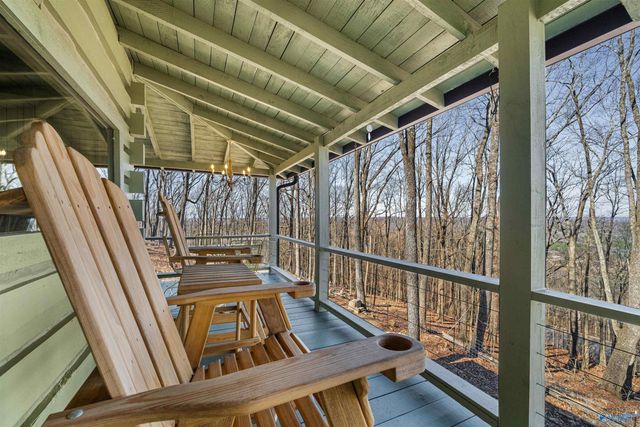 1076 County Road 81, Fort Payne, AL 35967