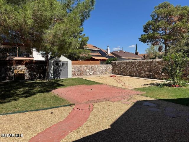 1485 Desierto Rico Avenue, El Paso, TX 79912