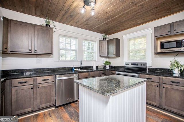 1531 Tyus Carrollton Road, Carrollton, GA 30116