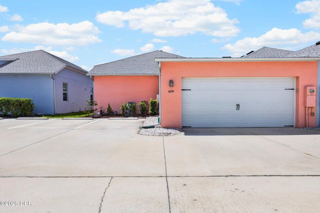 609 Good Life Way, Daytona Beach, FL 32124