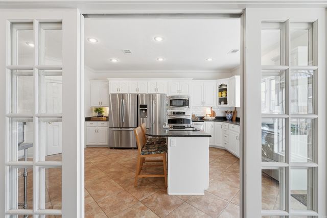 1945 COLUMBIA Drive, Conway, AR 72034