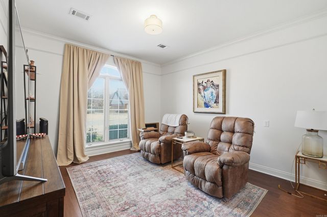 1945 COLUMBIA Drive, Conway, AR 72034