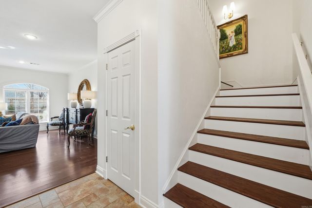 1945 COLUMBIA Drive, Conway, AR 72034