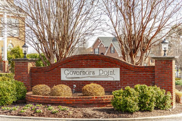 111 Governors Point Blvd, Hendersonville, TN 37075