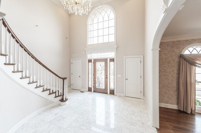 111 Governors Point Blvd, Hendersonville, TN 37075