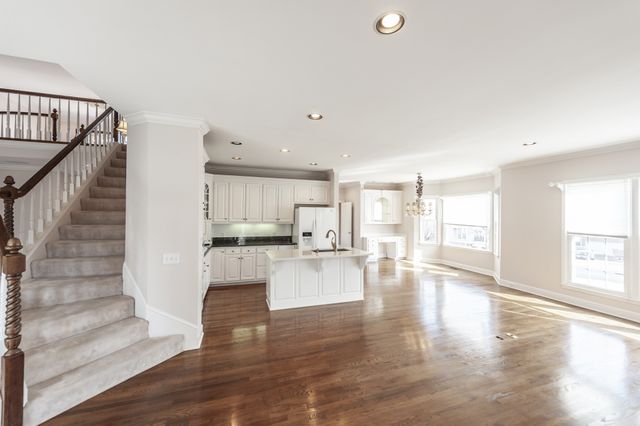 111 Governors Point Blvd, Hendersonville, TN 37075