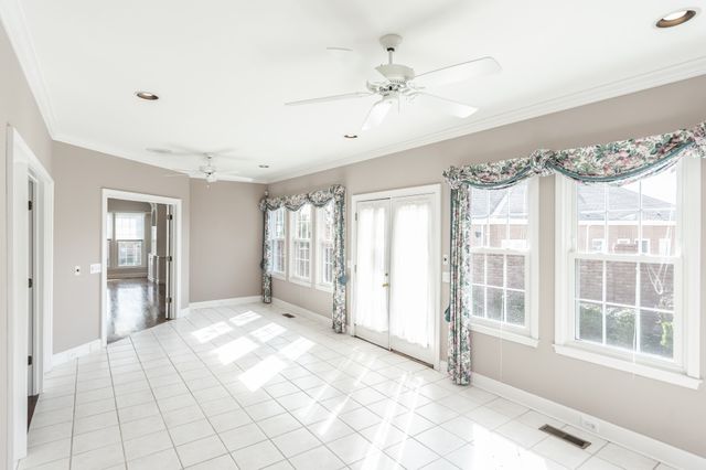 111 Governors Point Blvd, Hendersonville, TN 37075