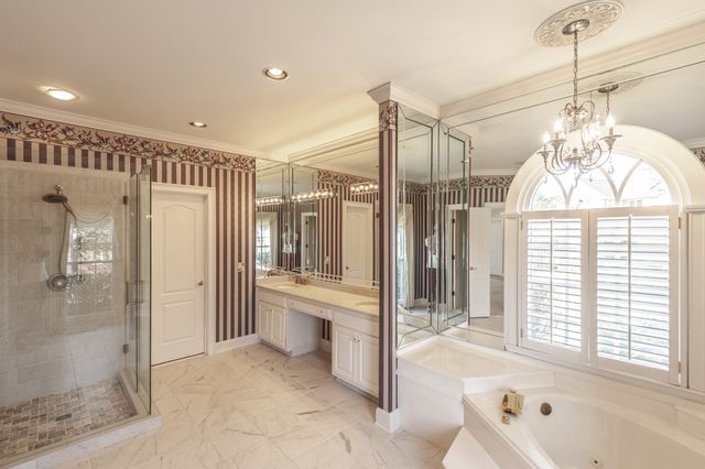 111 Governors Point Blvd, Hendersonville, TN 37075