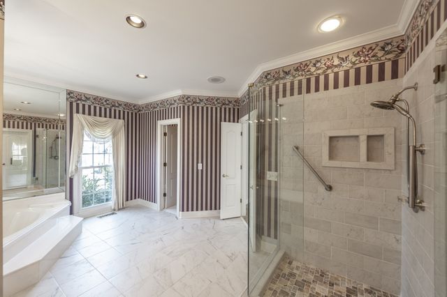 111 Governors Point Blvd, Hendersonville, TN 37075