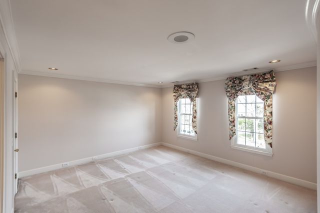 111 Governors Point Blvd, Hendersonville, TN 37075