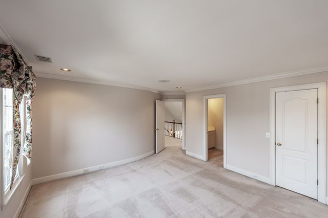 111 Governors Point Blvd, Hendersonville, TN 37075