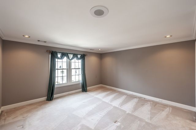 111 Governors Point Blvd, Hendersonville, TN 37075