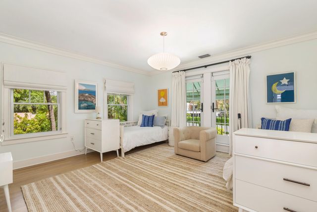 230 SUNSET Road, West Palm Beach, FL 33401